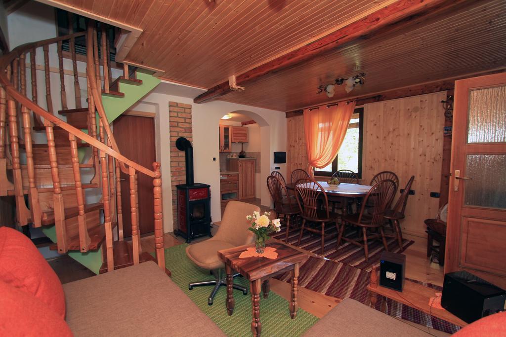 Holiday Home Vesna Brod na Kupi Bilik gambar